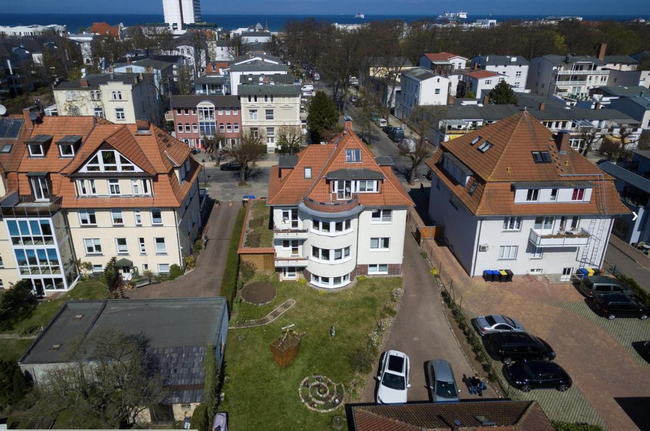 Ferienwohnungen Warnemuende روستوك المظهر الخارجي الصورة